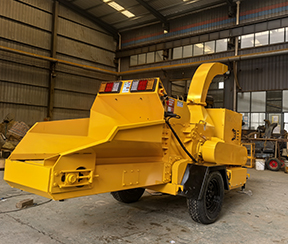 Wood chipper in operation